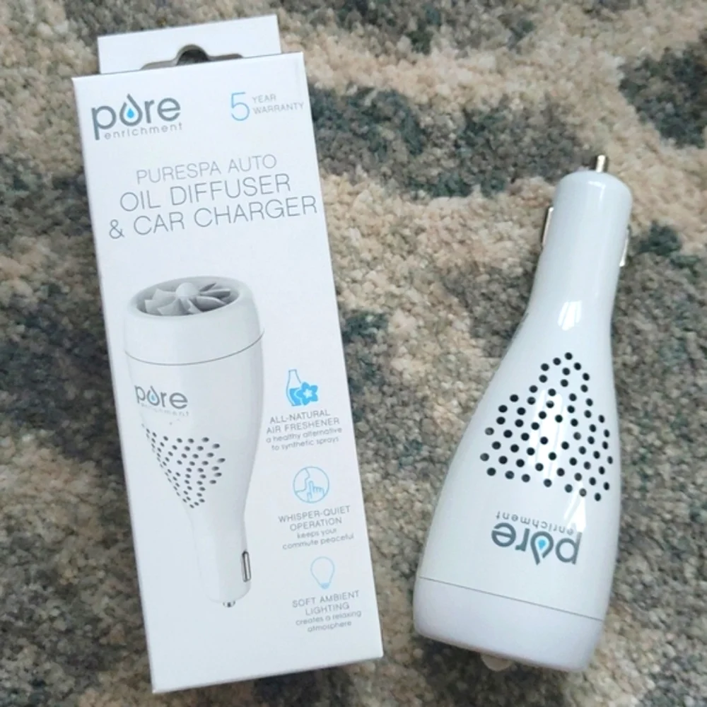 Purespa Auto Oil Diffuser Car Charger Air Freshener NIB